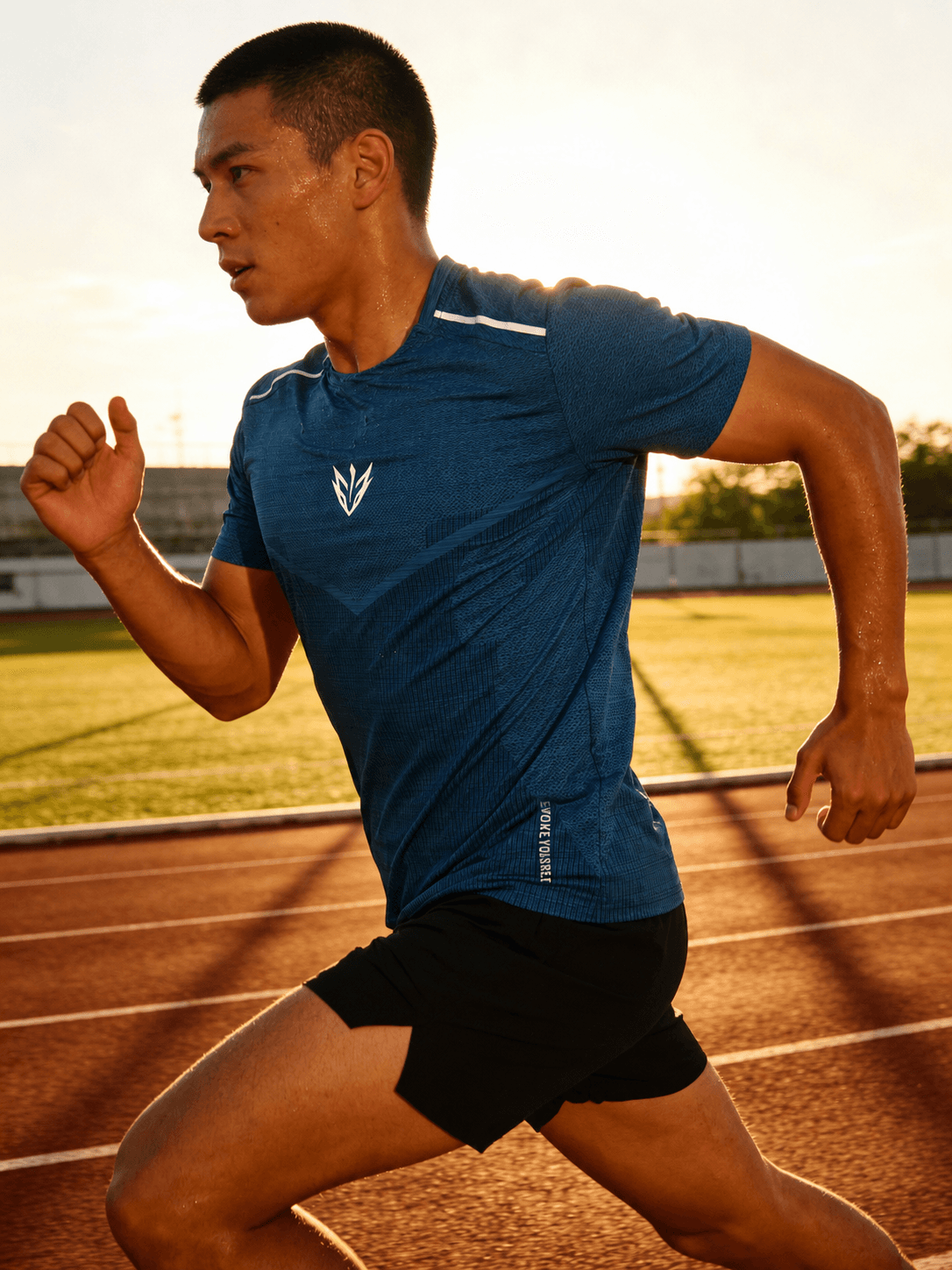 Series 01 Apex Performance Tee Cobalt campaign frame